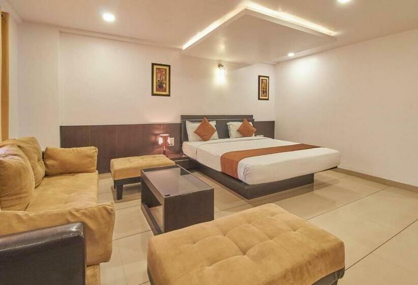 Quarto Deluxe, Capital O 1761 Aavass Inn Paradise