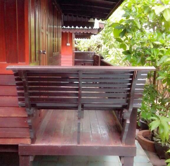 スタンダードバンガロー, Baan Kong Homestay