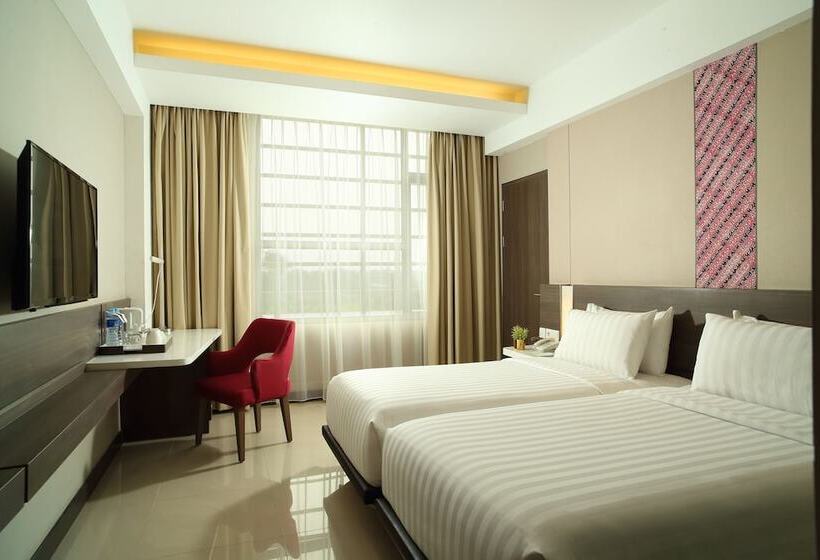 Номер Deluxe, Santika Premiere Ice  Bsd City