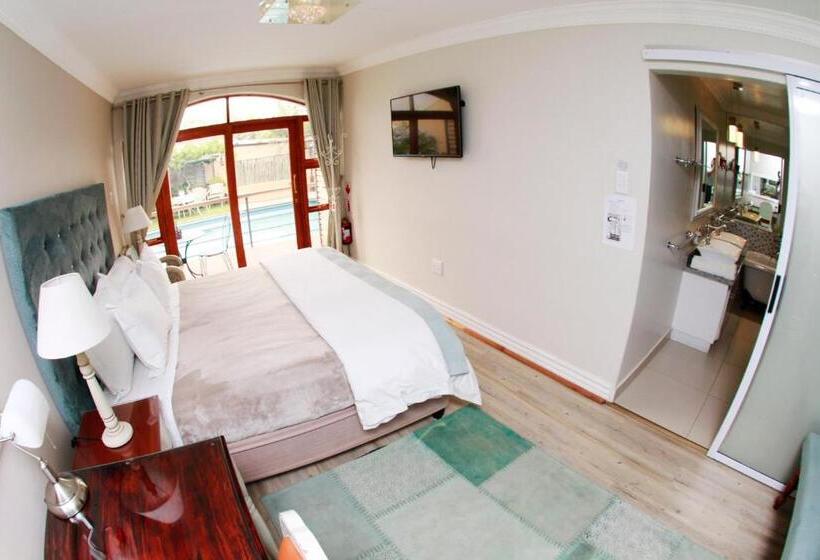 Номер Deluxe с Балконом, Oleander Guest House
