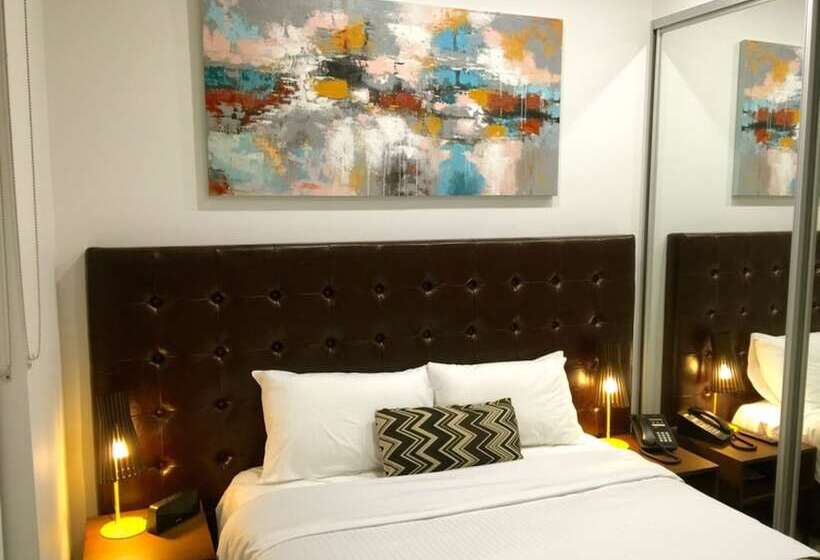 סוויטה דלוקס, Whitehorse Apartment