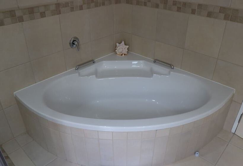 Люкс Superior Вид на Море, Aquamarine Guest House