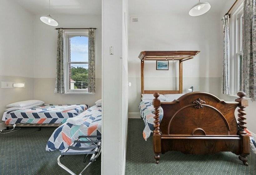 家庭间, Empire Hotel Queenstown