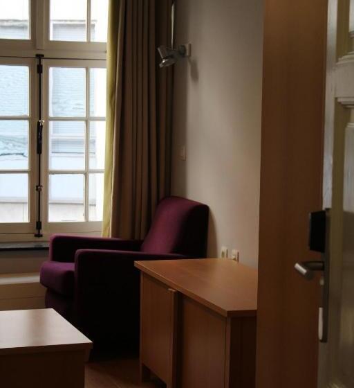 スーペリアールーム, Irish College Leuven