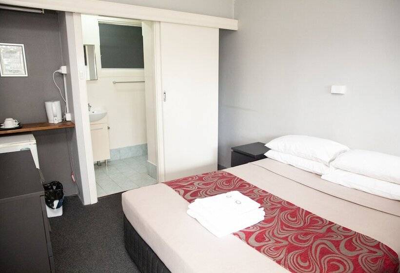 Номер Стандарт, Royal Hotel Singleton