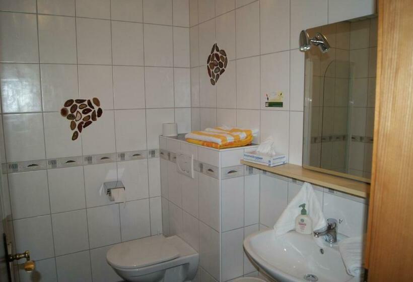 Номер Стандарт, Edelsteinhotel Guniwirt