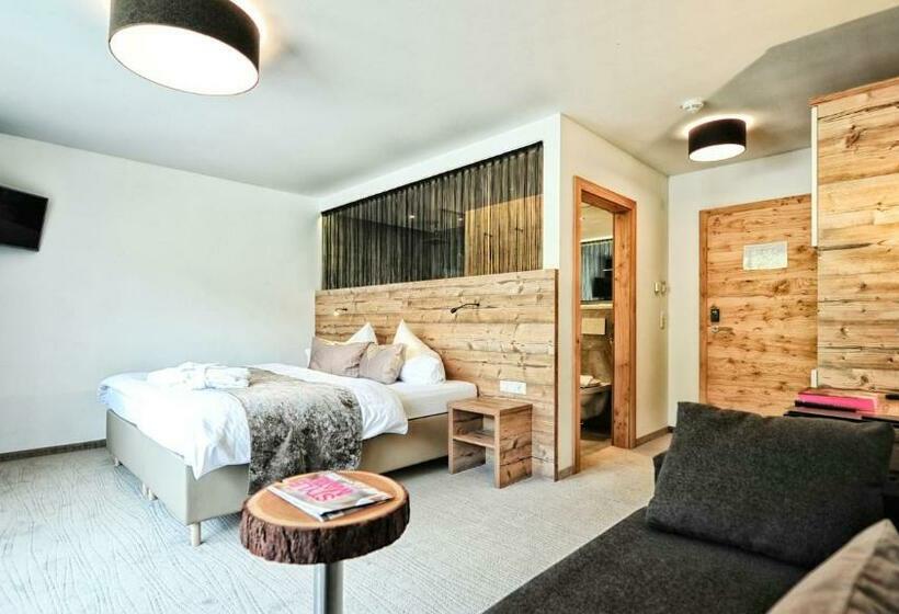 Номер Комфорт, Alps Lodge