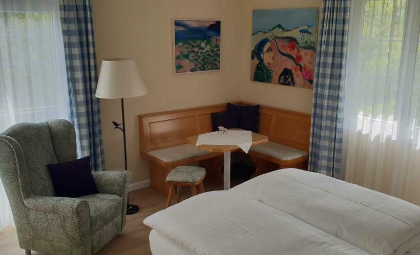 Номер Стандарт с Балконом, Pension Alpenhof