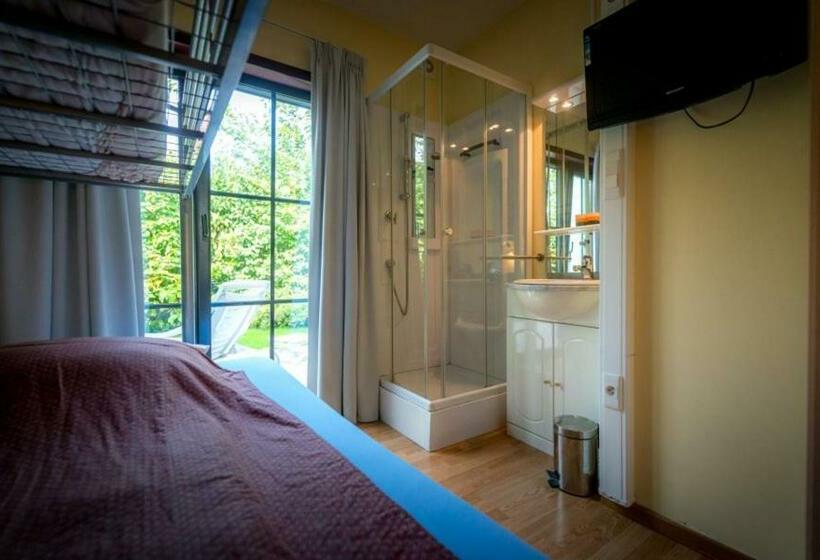 Номер Basic, B&b Yaca