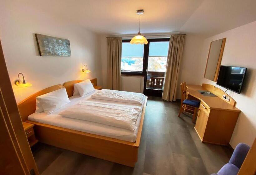 اتاق خانوادگی, Wellness Pension Jagahütt N