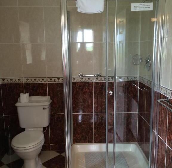 Семейный Номер Deluxe, Glasha Meadows B&b