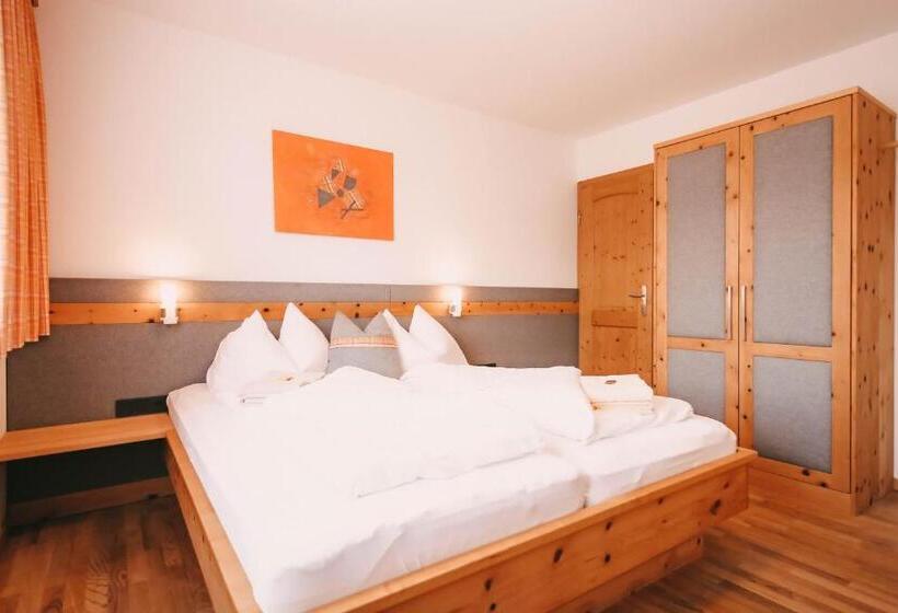 آپارتمان 1 خوابه با چشمانداز, Posers Bergwelt B&b