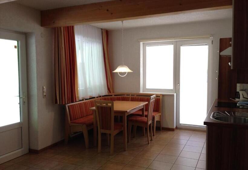 Семейный Номер Классика, Zerres