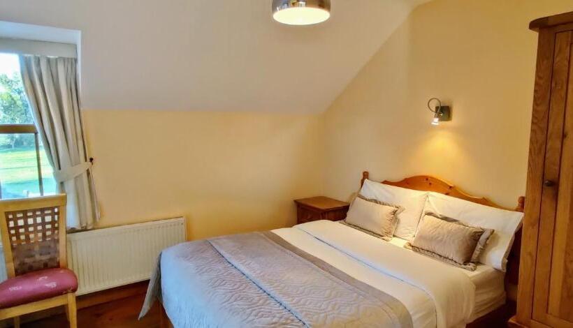 Номер Deluxe Одноместный, Moynure House Boutique B&b & Separate Two Bedroom Chalet