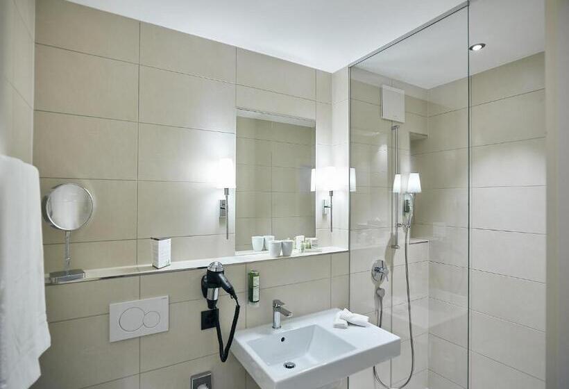 Номер Стандарт с Балконом, Deltapark Vitalresort