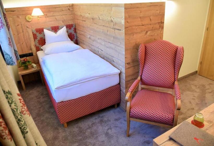 اتاق عادی یک تخته, Dr Otto Murr B&b