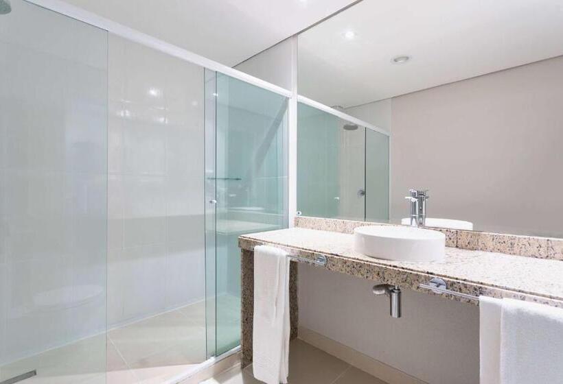 اتاق سوپریور سه تخته, Tryp By Wyndham Manaus