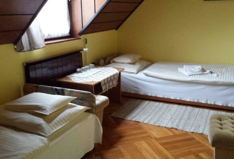 Четырехместный Номер Стандарт, Kocsis Panzió és étterem