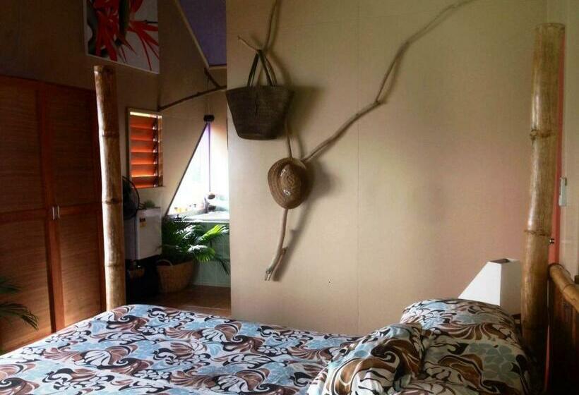 سوییت لوکس, Naveria Heights Lodge