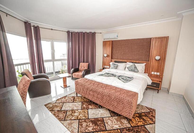 آپارتمان 1 خوابه با چشم‌انداز دریا, Fini Hotel Bobende