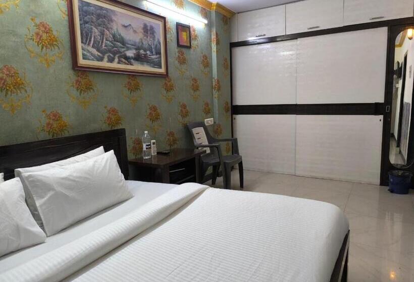 Номер Стандарт, K K Residency