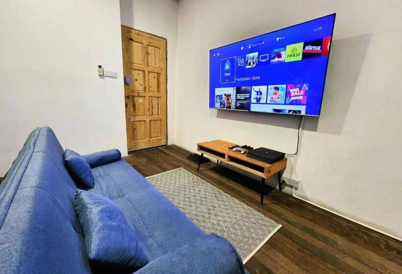 غرفة سوبيريور مطلة على المدينة, Upspot Kuching Waterfront Premium Hostel