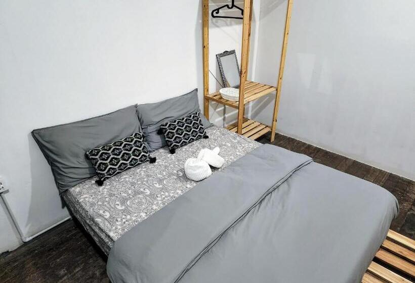 غرفة سوبيريور مطلة على المدينة, Upspot Kuching Waterfront Premium Hostel