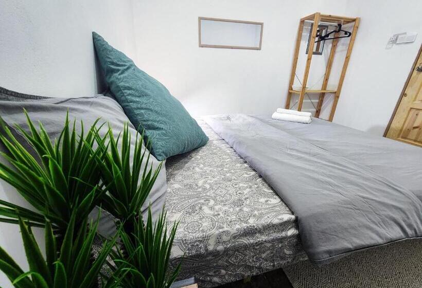 غرفة ديلوكس, Upspot Kuching Waterfront Premium Hostel
