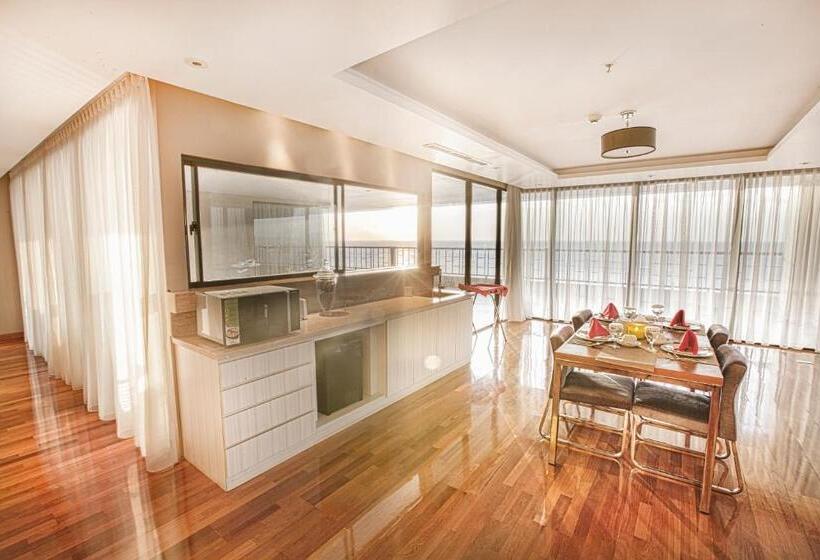 1 Bedroom Penthouse Apartment, Sotis Hotel Kupang