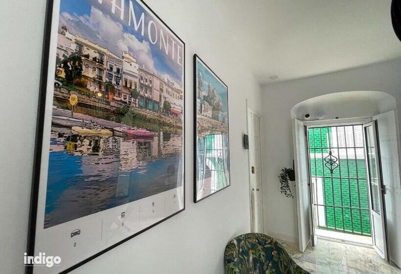 اتاق لوکس, Casa Cristóbal Colón Habitaciones Con Vistas A Semana Santa Y Fiestas