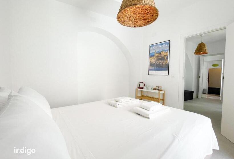 اتاق لوکس, Casa Cristóbal Colón Habitaciones Con Vistas A Semana Santa Y Fiestas