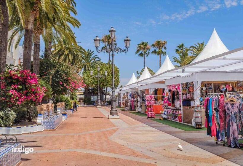 اتاق لوکس, Casa Cristóbal Colón Habitaciones Con Vistas A Semana Santa Y Fiestas