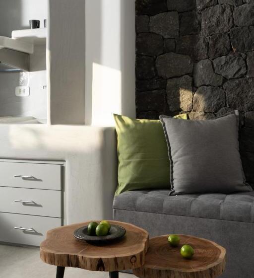 سوئیت با وان آب گرم, Santa Mar Eco Suites