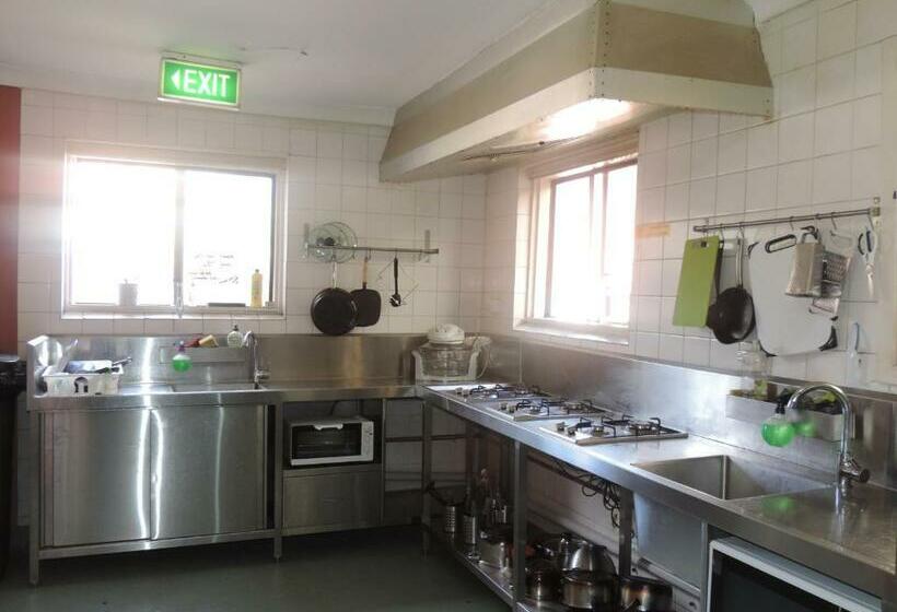 غرفة قياسية فردية, Victoria Park Lodge