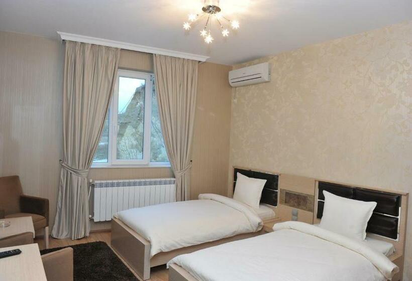 Номер Стандарт, Eros Motel