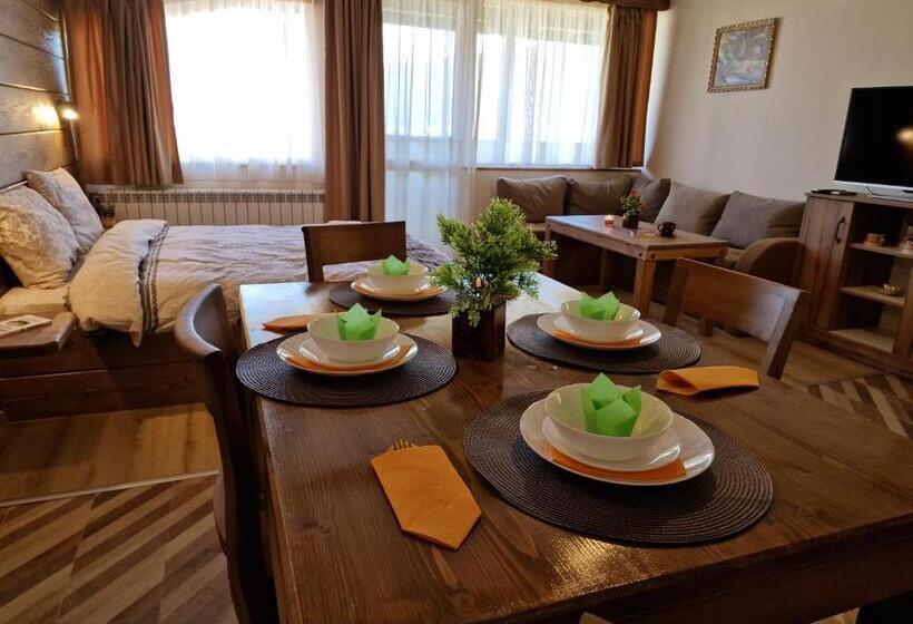 Студия Deluxe, Family Hotel Gotse Delchev