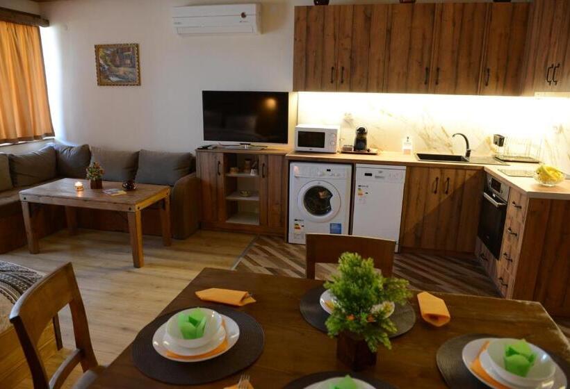 Студия Deluxe, Family Hotel Gotse Delchev