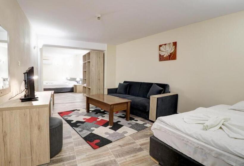 Студия Стандарт, Family Hotel Jupiter