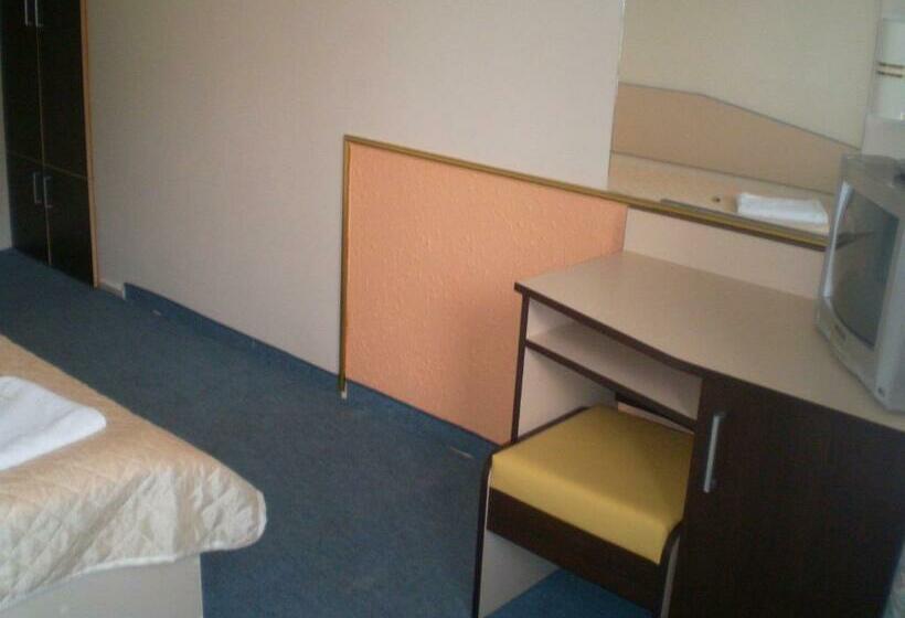 Номер Стандарт Вид на Море, Family Hotel White House