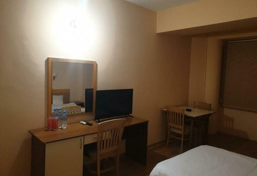 Номер Стандарт Индивидуальный, Family Hotel Gotse Delchev