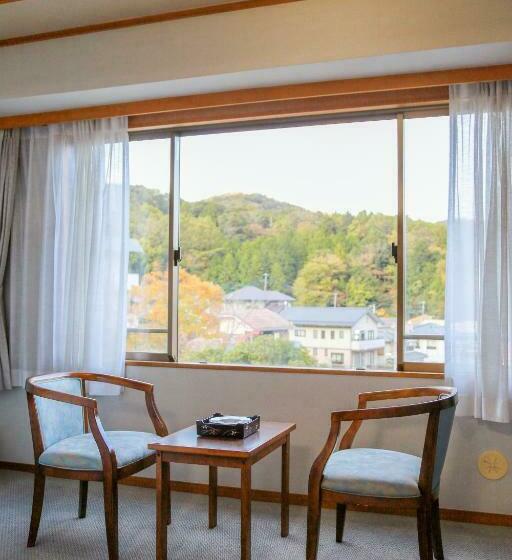 Номер Стандарт, Shuzenji Onsen Hotel Takitei