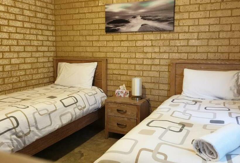 غرفة قياسية حمام مشترك, Baywatch Retreat Augusta