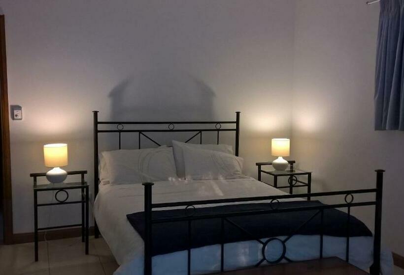 Family Suite, Magnetic Island Bed And Breakfast