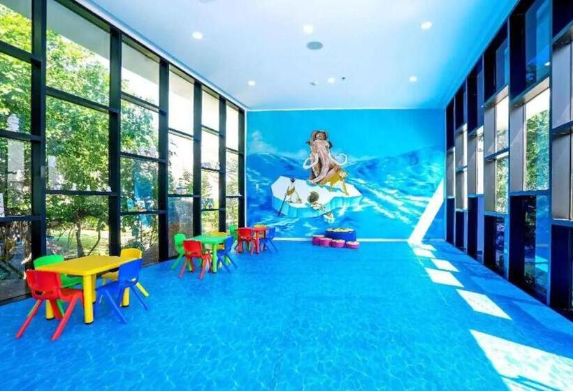 اتاق استاندارد با تخت بزرگ, Luxury Villa 01   Relax   Fun   Near Vung Tau