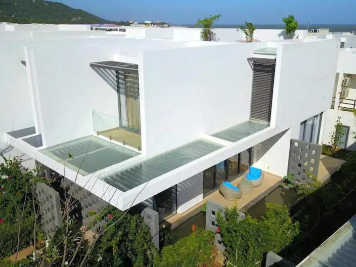 اتاق استاندارد با تخت بزرگ, Luxury Villa 01   Relax   Fun   Near Vung Tau