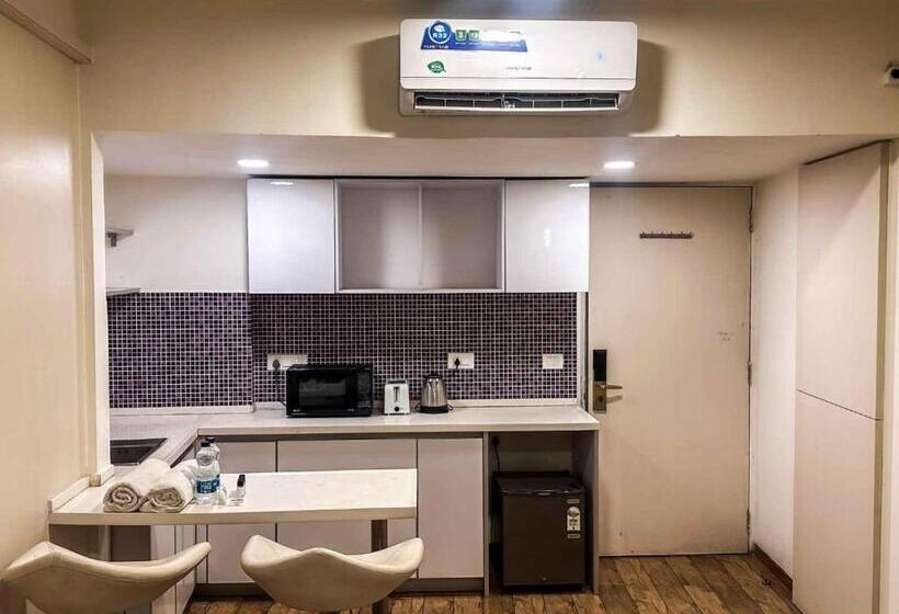 آپارتمان 1 خوابه, Ambition Studio Apartment At Rajhans Belliza