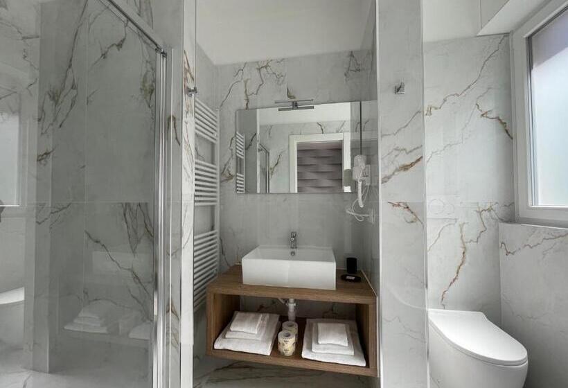 اتاق استاندارد, Martini Suite 2 Bari