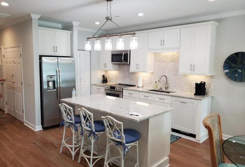 침실 1개 발코니 아파트, The Moorings Condo   Wild Dunes Resort   Isle Of Palms Marina