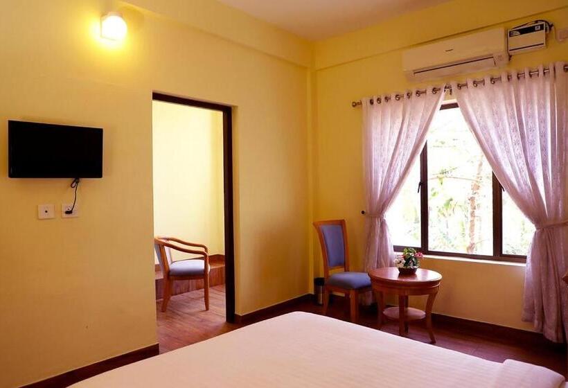 Номер Deluxe, Kollam Beach Resort