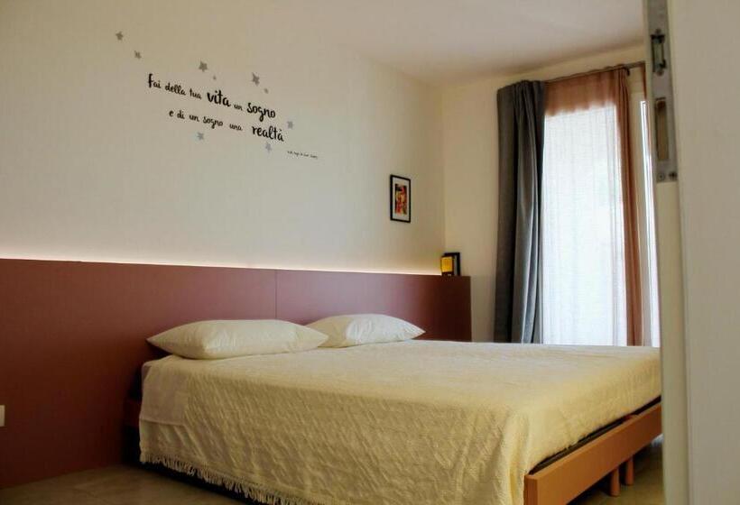 Номер Стандарт Вид на Сад, A Casa Mia B&b